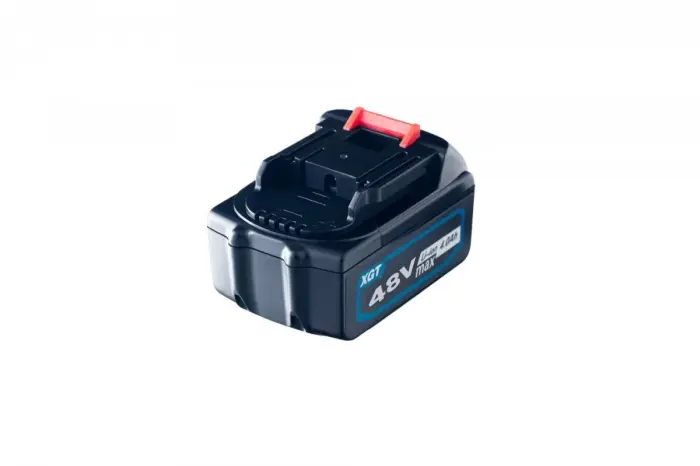 Szablyafűrész, 2 × 48V 5000 mAh akkumulátorral, önzáró tokmánnyal, 4 különböző fűrészlappal, 1 töltővel, kompakt hordtáskával, kék színben [3]