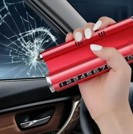 Autós telefonszám tartó beépített légfrissítővel – elegáns kialakítás, könnyű felszerelés, ideális a parkolószám láthatóságához és a friss autólevegő biztosításához [1]