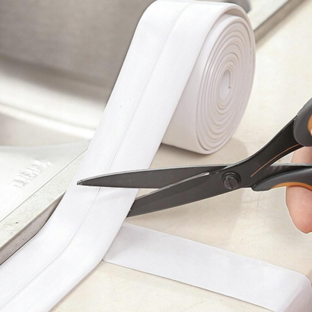 proviz - Öntapadós PVC tömítő szalag 3,2 m × 3,8 cm, víz- és nedvességálló, rugalmas, mosdóhoz, zuhanyhoz és kádhoz, fehér