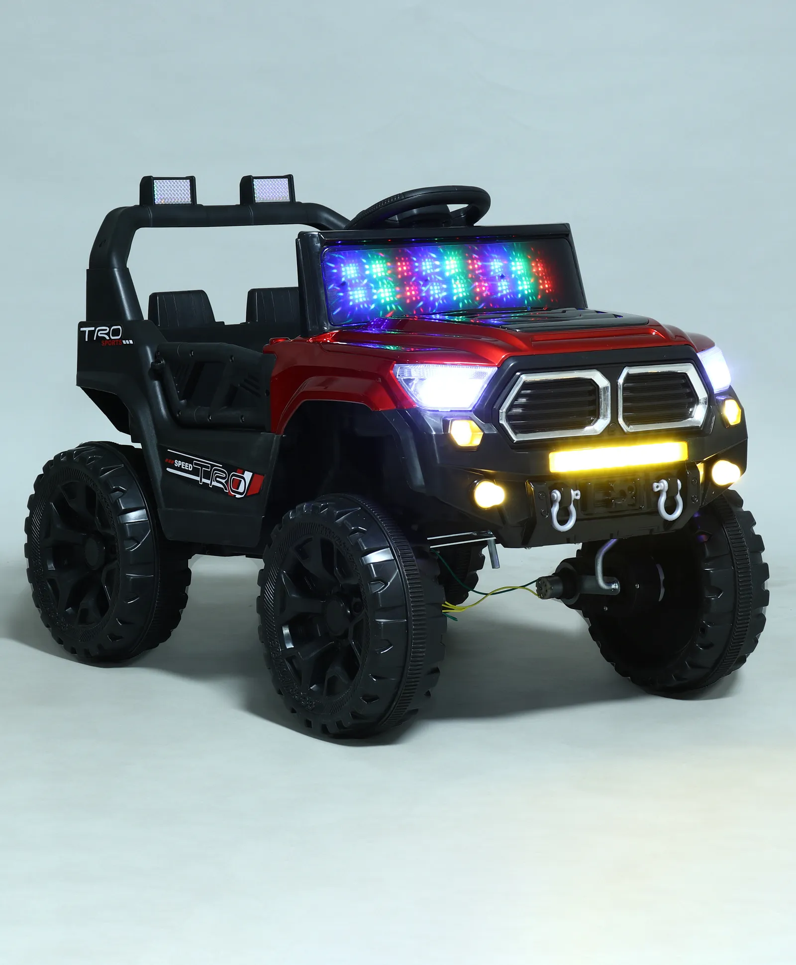 Gyermek elektromos autó Jeep, távirányítóval, Bluetooth és zene funkcióval, világító szélvédő, műanyag kerekek, 85×61×54 cm, piros [1]
