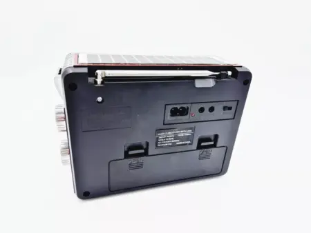 YG-821 hordozható rádió LED-del, modern dizájn LED világítással, klasszikus rádiófunkcióval – dekoratív és praktikus kiegészítő otthonra [4]