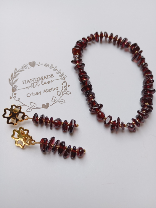 Set Granat chipsuri si margele placate cu aur [4]