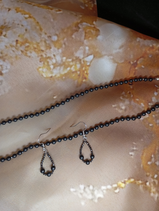 Set Onix colier si cercei 6 mm [3]