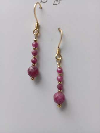 Bijuterii placate cu aur - Cercei cu margele de Rubin si tortite placate cu aur 18K