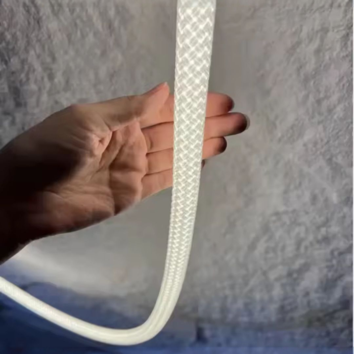 Aplica LED 50 cm auriu - lumina calda, rece, neutru este special conceputa pentru montarea pe perete in holurile sau incaperile cu aspect modern [3]