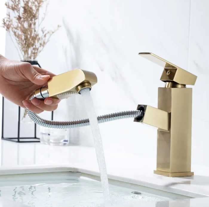 Baterie salon aurie antichizata cu para dus [3]