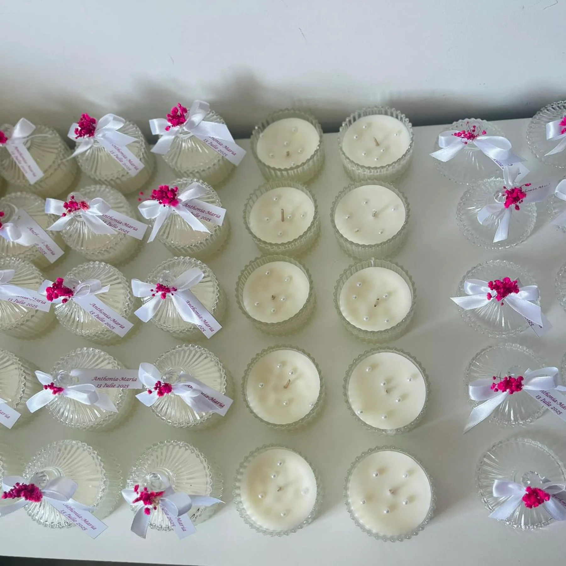 Mărturii elegante din ceară de soia naturală, în vas de sticla cu flori naturale uscate, panglica si sigiliu Cadoul perfect pentru nuntă sau botez. [2]