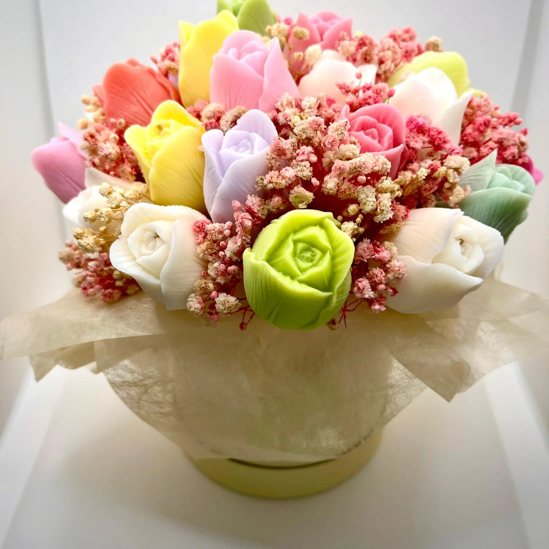 Aranjament floral din ceară de soia în cutie rotundă – flori decorative premium cu flori uscate, cadou elegant [2]