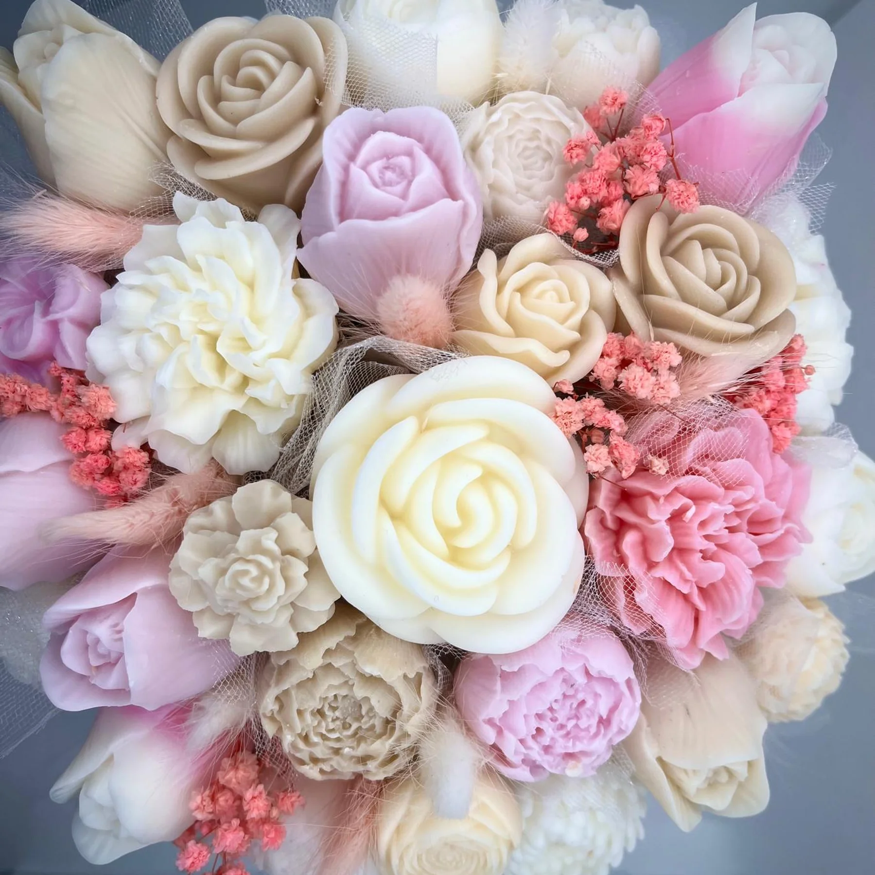 Aranjament floral din ceară de soia în cutie rotundă – flori decorative premium cu flori uscate, cadou elegant [2]