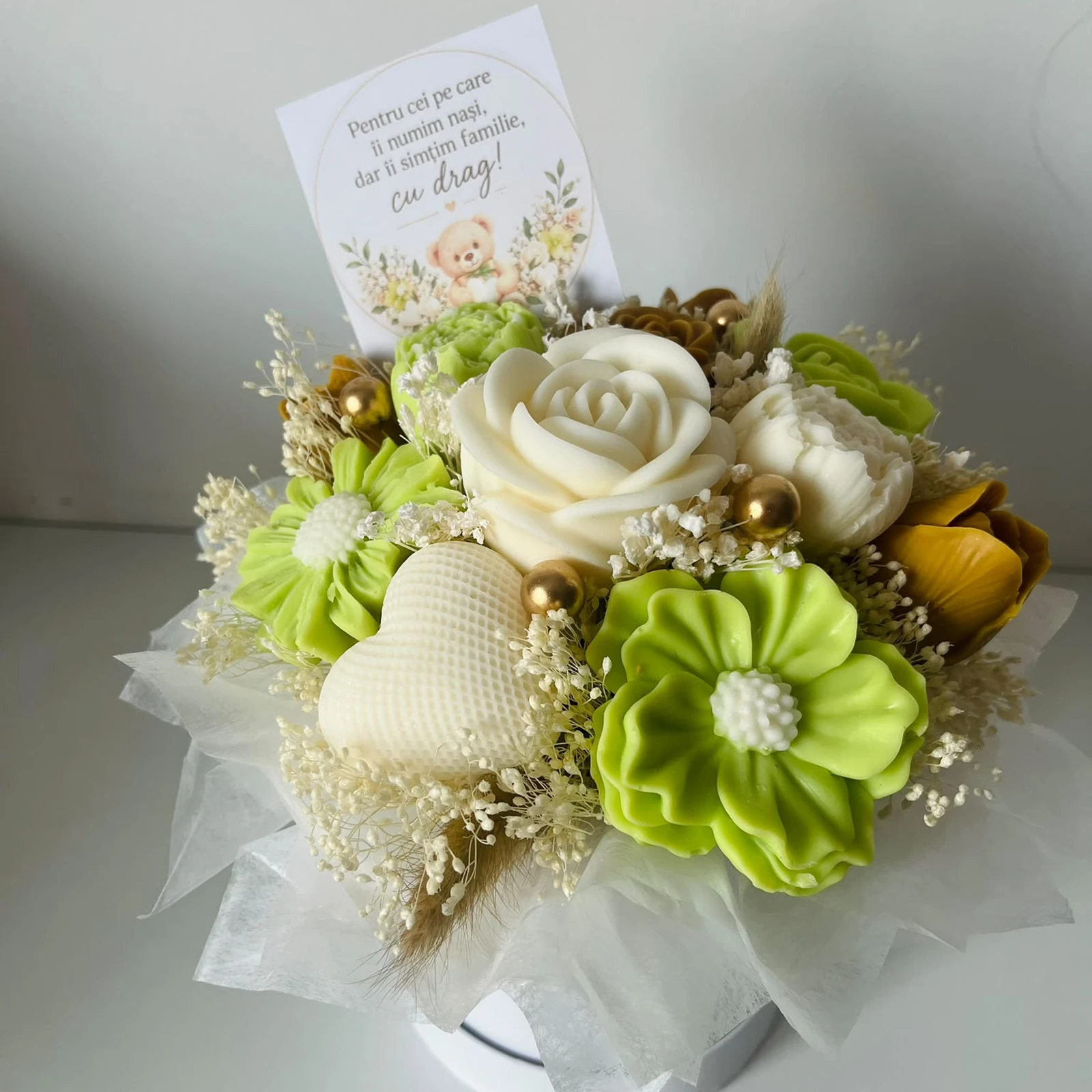 Aranjament floral din ceară de soia în cutie rotundă – flori decorative premium cu flori uscate, cadou elegant [3]