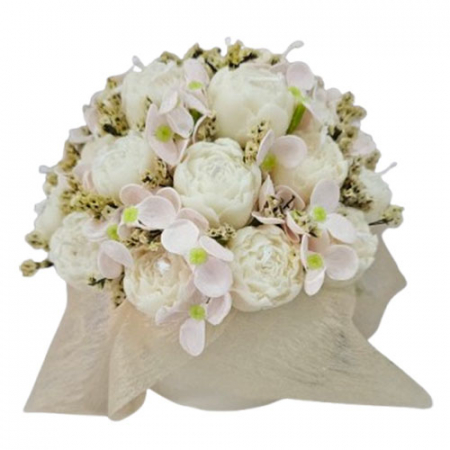 Aranjamente si decoratiuni florale - Aranjament floral bujori albi in cutie mica