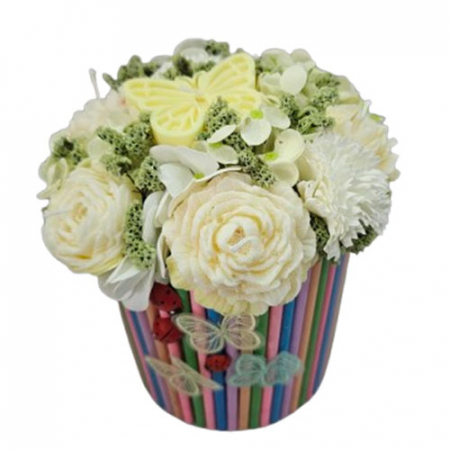 Aranjamente si decoratiuni florale - Aranjament floral galben pal din ceara de soia in suport de creioane