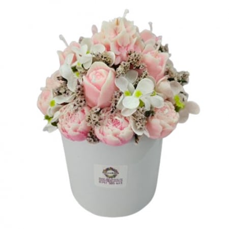 Aranjamente si decoratiuni florale - Aranjament floral roz in cutie inalta mica