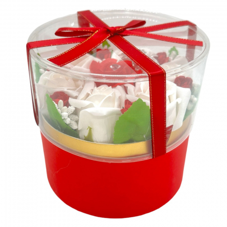 Alte Decoratiuni - Cutie rosie cu capac si trandafiri de sapun albi si rosii