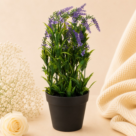 Aranjamente si decoratiuni florale - Ghiveci din plastic negru cu lavanda artificiala