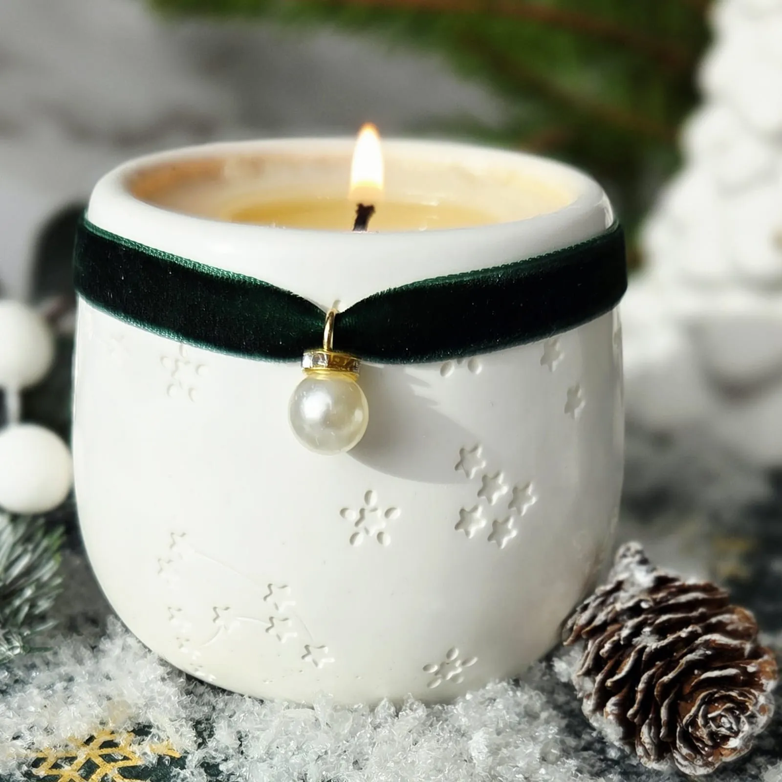 Lumanare parfumata In padure - brad, pin, citrice - ceramica alba [2]