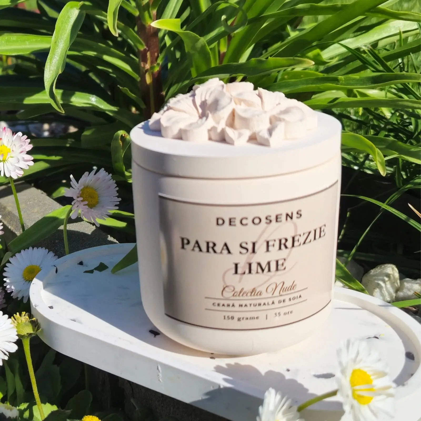 Lumanare parfumata Pară si Frezie - Lime - Colectia Nude - 150 gr. [2]