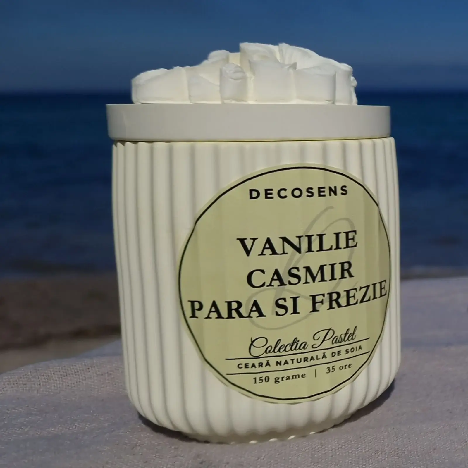 Lumanare parfumata Vanilie - Casmir - Para si Frezie - Colectia Pastel - 150 gr. [3]