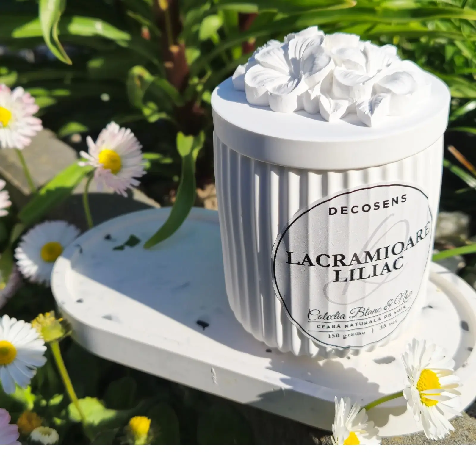 Lumânare parfumată  „Lăcrămioare-Liliac” - Colecția Blanc & Noir - 150 gr. [3]