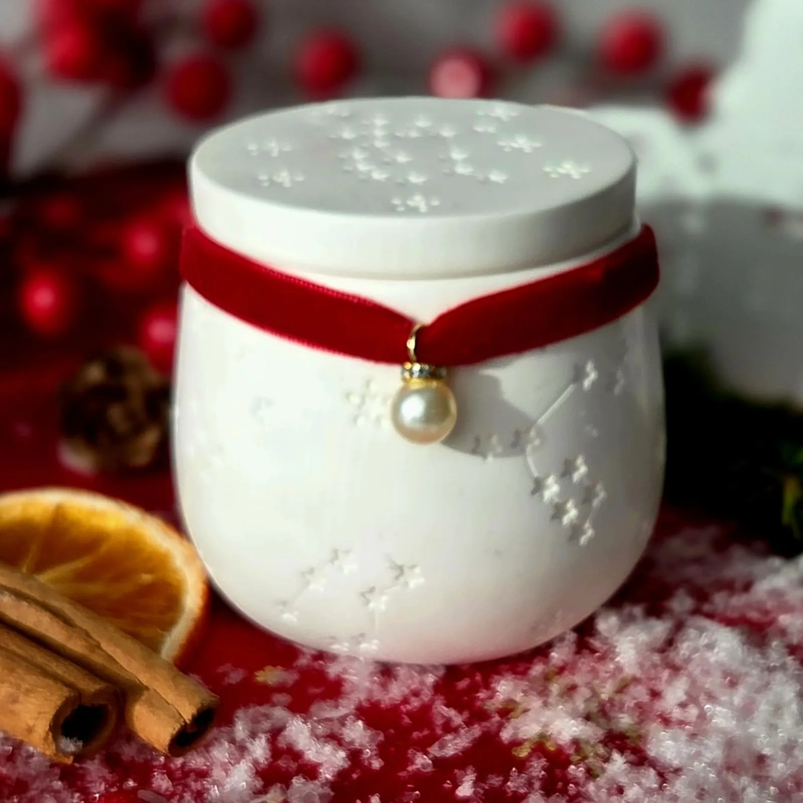 Lumanari in ceramica artizanala - Lumanare parfumata Magia Craciunului - portocale, scorțișoară, vanilie