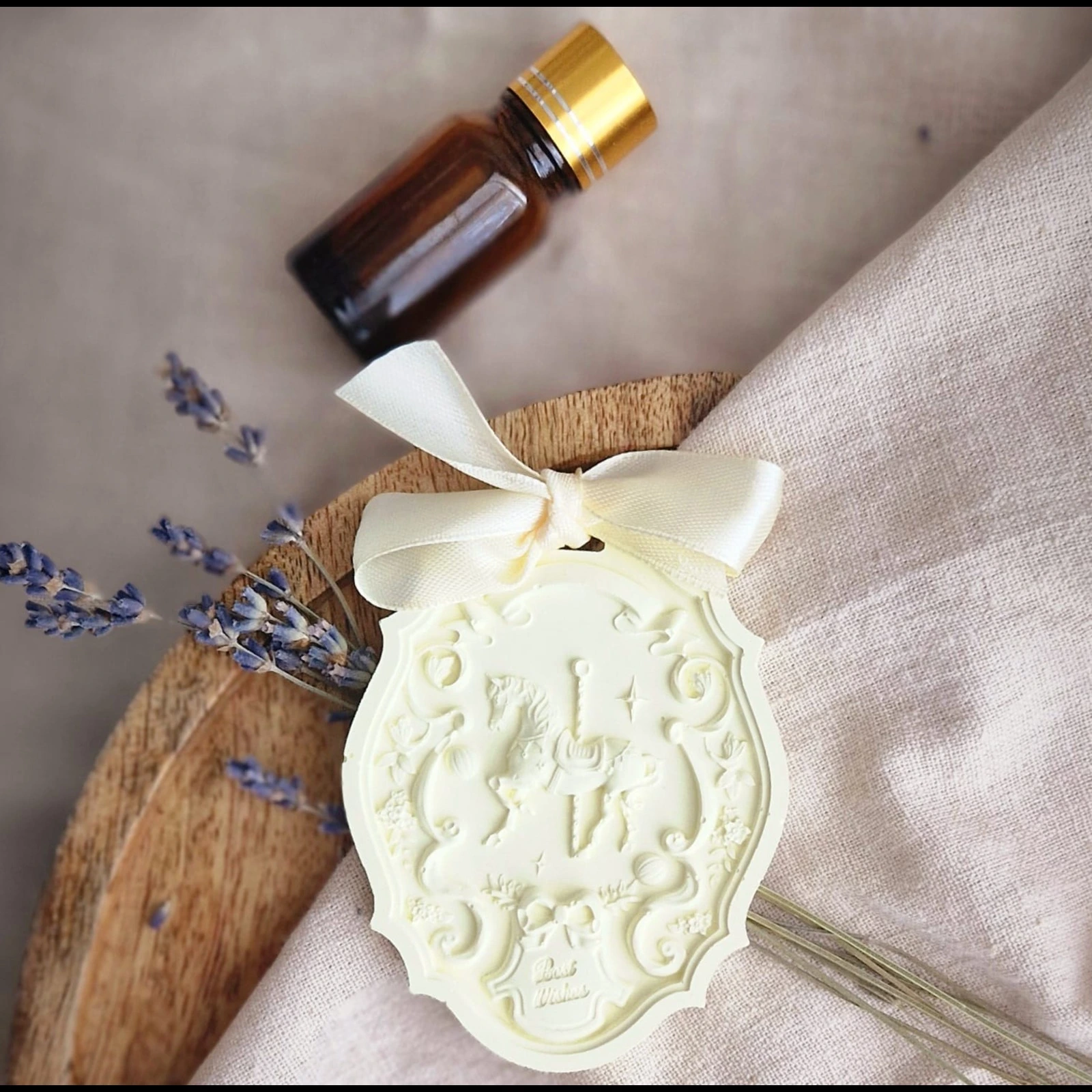 Floral - Odorizant de Dulap Ceramic „Carusel” – Floare de Tei