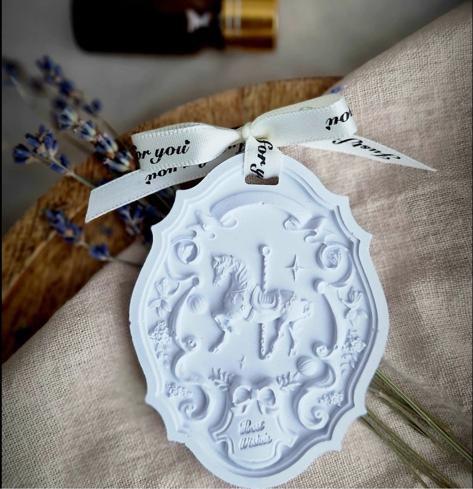 Floral - Odorizant de Dulap Ceramic „Carusel” - Lavandă și Ambră