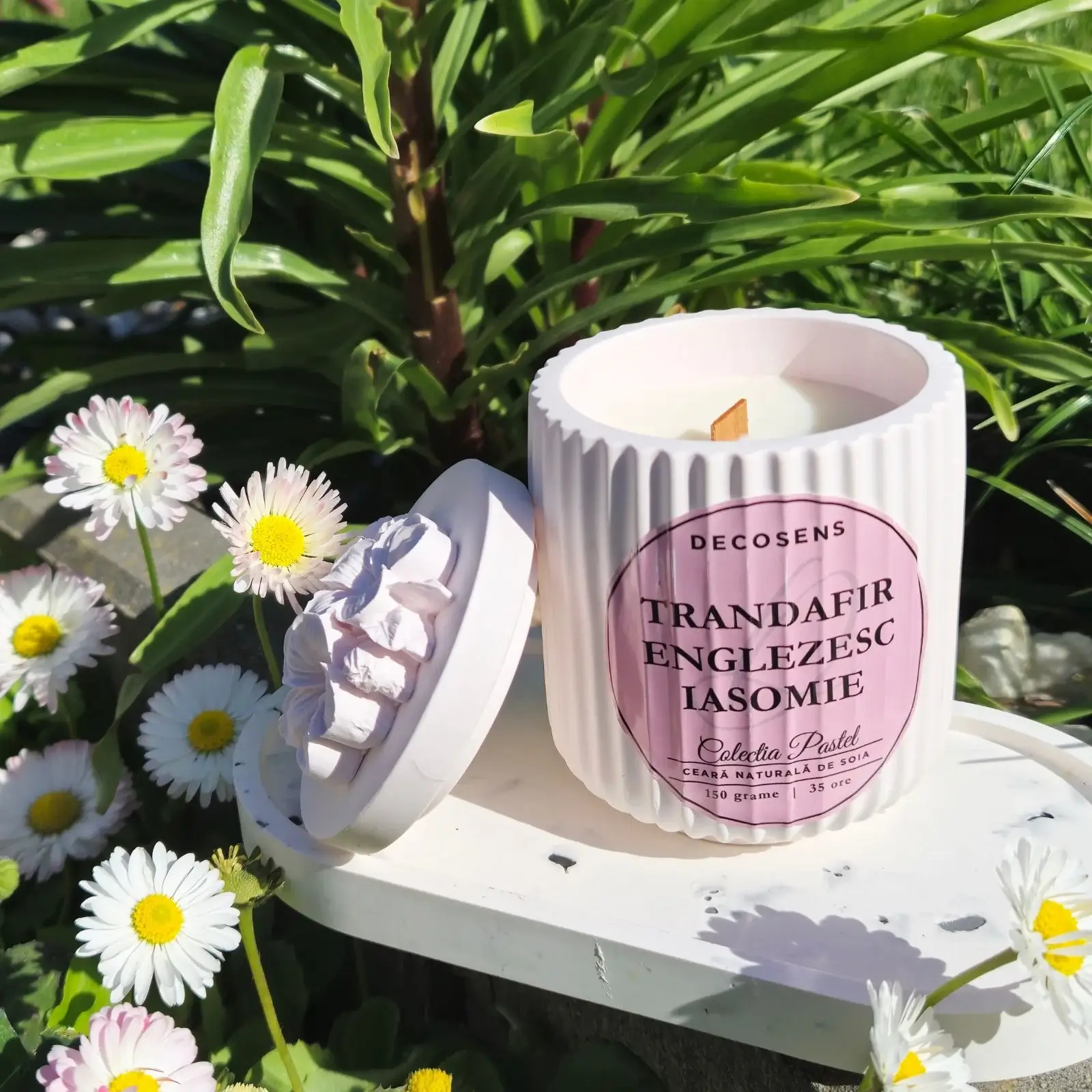 Lumanare parfumata Trandafir englezesc - Iasomie - Colectia Pastel - 150 gr. [1]