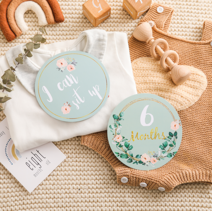 Set 17 plăcuțe foto lunare pentru bebeluși, design floral mint — carduri milestone rotunde pentru fotografii new-born, cadou de baby shower [5]