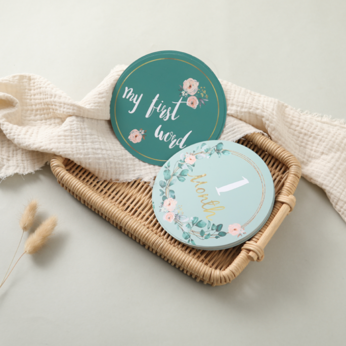 Set 17 plăcuțe foto lunare pentru bebeluși, design floral mint — carduri milestone rotunde pentru fotografii new-born, cadou de baby shower [3]