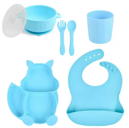 Produse - Set hranire din silicon pentru copii –  6 piese, din silicon BPA free, 6+ luni, farfurie, bol cu capac, pahar, bavetica, tacamuri, Set pentru diversificare