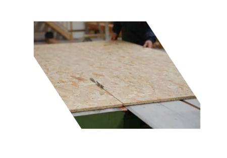 Servicii de debitare a lemnului