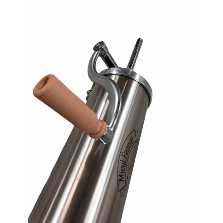 Masini de carnati si accesorii - Masina de carnati 3kg VERTICAL 5 palnii