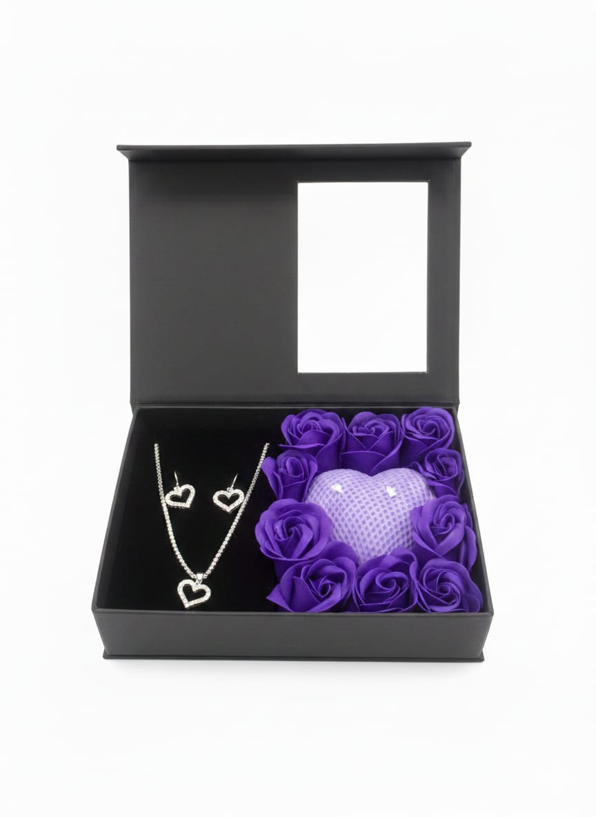 Set cadou Love Forever mov cu lumanare inima parfumata si bijuterii inima argintie 3 piese [5]