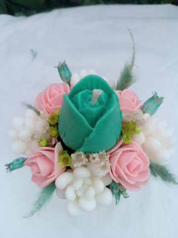 Aranjament floral handmade in suport din lemn lalea turcoaz si trandafiri piersica „Gradina de Azur” [3]