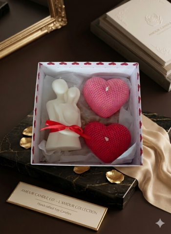 Seturi Cadou & Cutii Răsfăț - Set cadou lumanari sculpturale Eternity Love cuplu si inimi din ceara de soia handmade