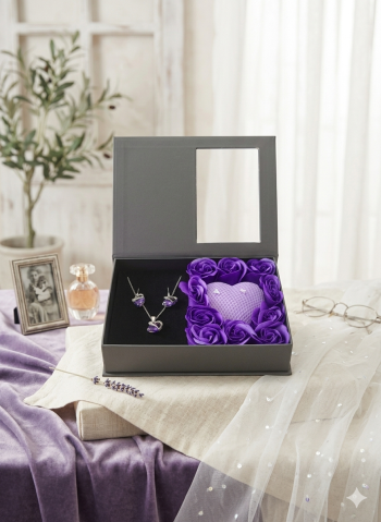 Seturi Cadou & Cutii Răsfăț - Set cadou premium Love Forever mov cu bijuterii 3 piese cristale violet și lumânare inimă