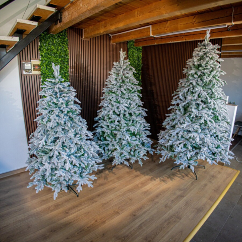 Brad Artificial Nins Premium 2D & 3D cu Zăpadă [2]