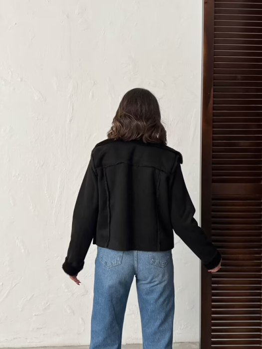 Jacheta din Piele Întoarsă stil Aviator cu Guler din Blană Ecologică, Neagră [4]