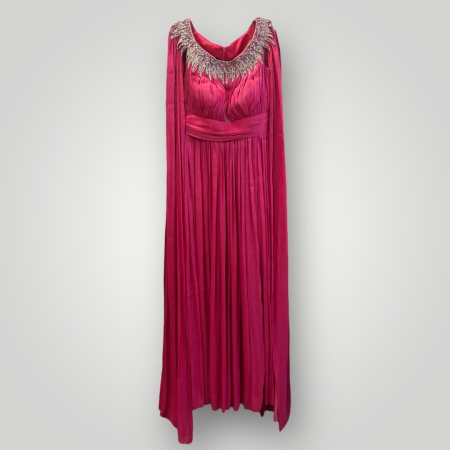 Rochia Fucsia cu Capă Vaporosă și Decolteu Împodobit [1]