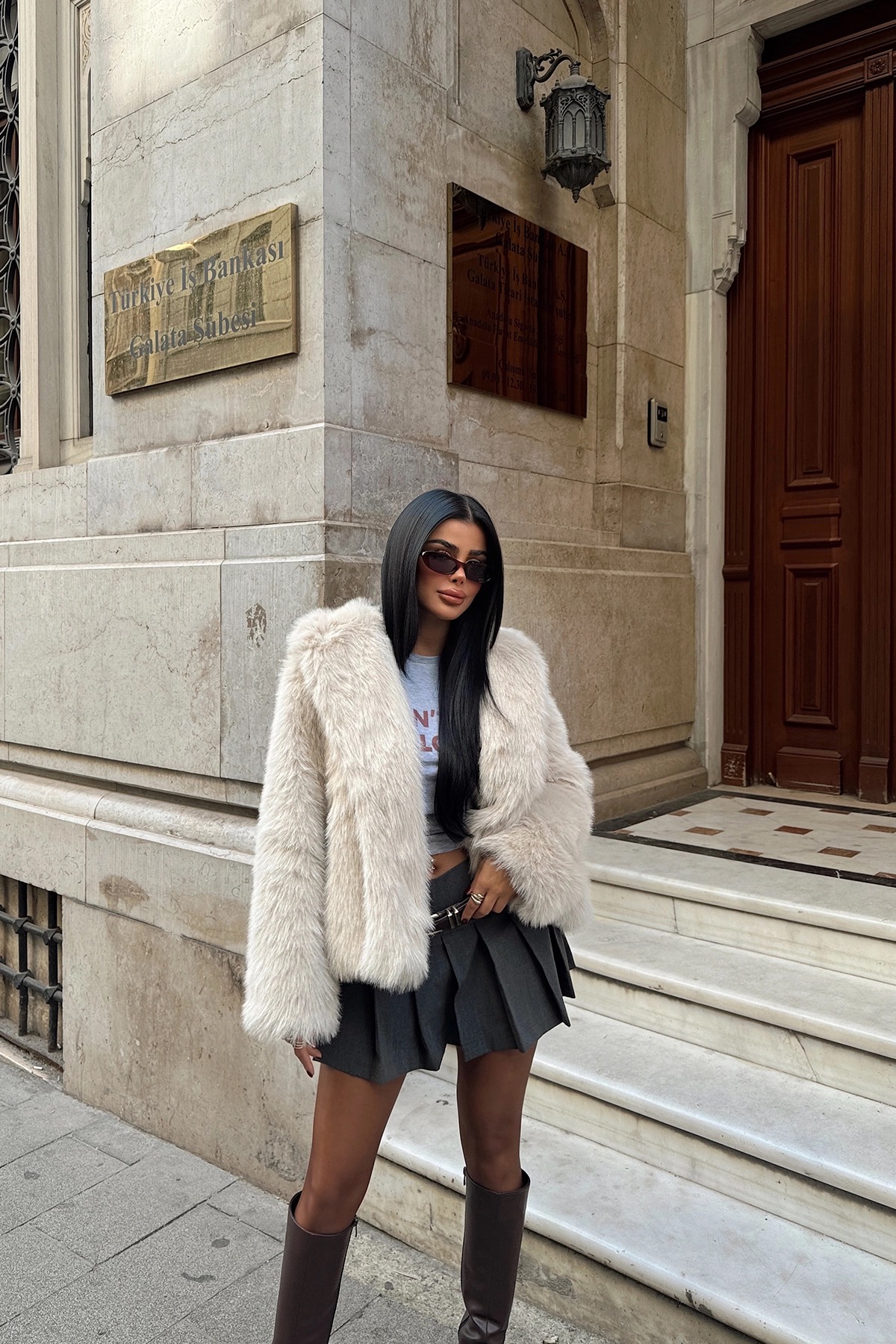 Blănuri - Haină din Blană Artificială Albă