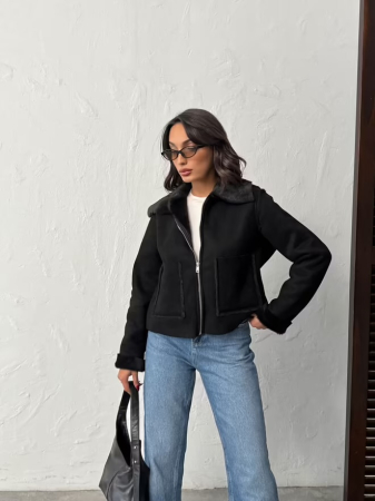 Jacheta din Piele Întoarsă stil Aviator cu Guler din Blană Ecologică, Neagră [1]