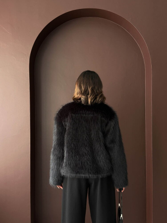 Jachetă Neagră din Blană Artificială cu Nasturi Aurii [3]