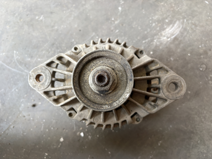 Alternator Delco Remy [3]