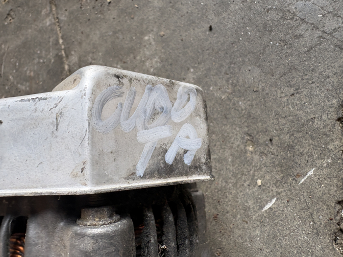 Alternator Denso 64011-670 [3]