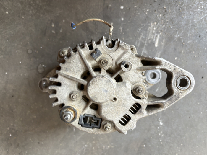Alternator Hitachi 123900-77210, LR160-735B [3]