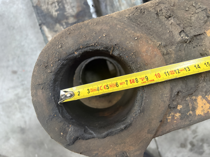 Articulație tip H, diametru interior 80, 65mm, lungime 665mm, lățime 285mm [3]