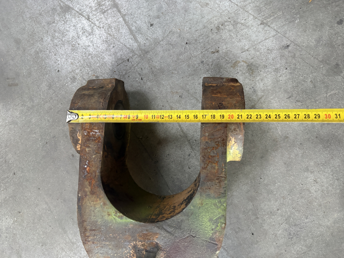Bielă prindere cupă, diametru interior 45mm, lungime 550mm, lățime 210mm [5]