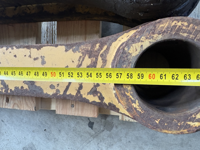 Bielă prindere cupă, diametru interior 70mm, lungime 700mm, interax 580mm [3]