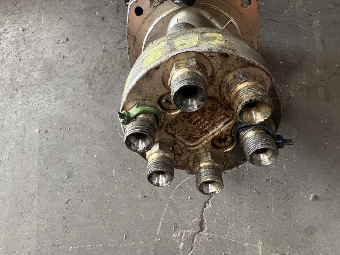 Bloc valvă pilot Joystick - JCB 210 [3]