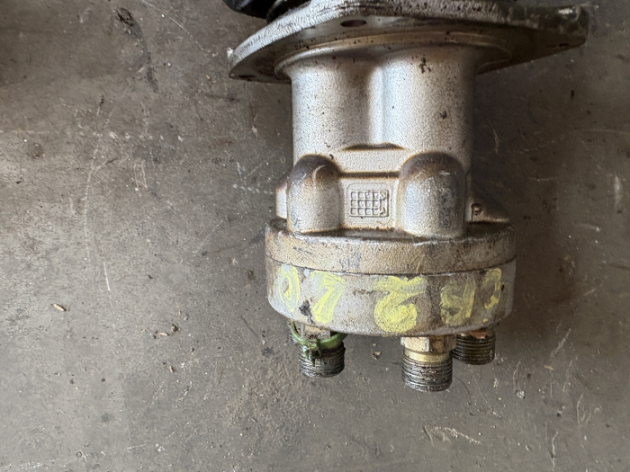 Bloc valvă pilot Joystick - JCB 210 [2]